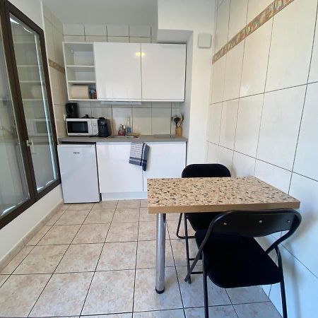 Chez K - Studio - Proche Centre - Parking Apartment Sainte-Savine Exterior photo