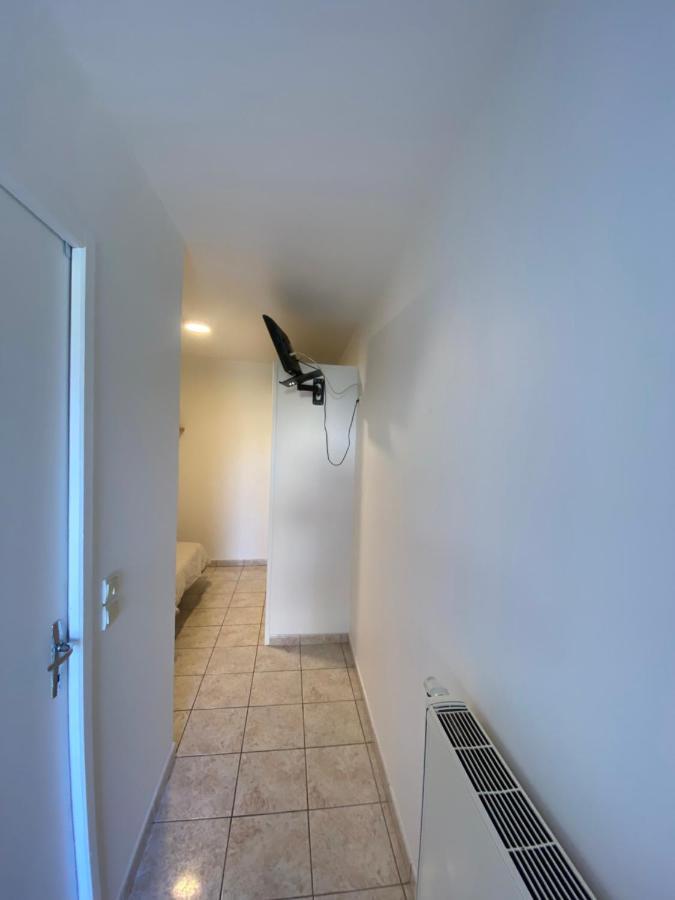 Chez K - Studio - Proche Centre - Parking Apartment Sainte-Savine Exterior photo